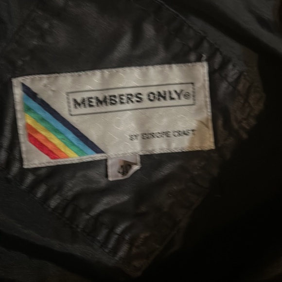Vintage Members Only Black Bomber - Picture 2 of 3